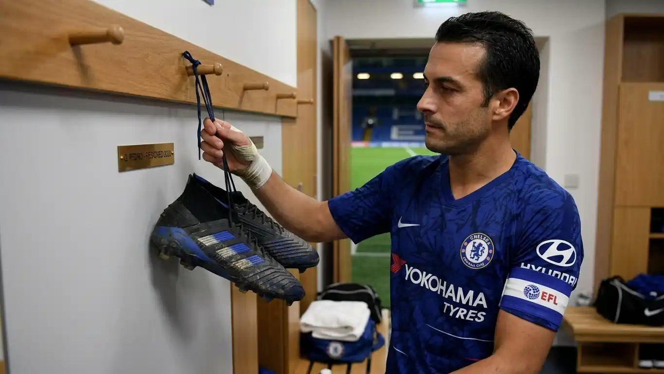 Former blue Pedro retires from football